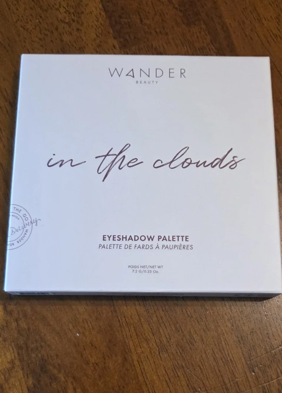 Wander Beauty In The Clouds Eyeshadow Palette - White